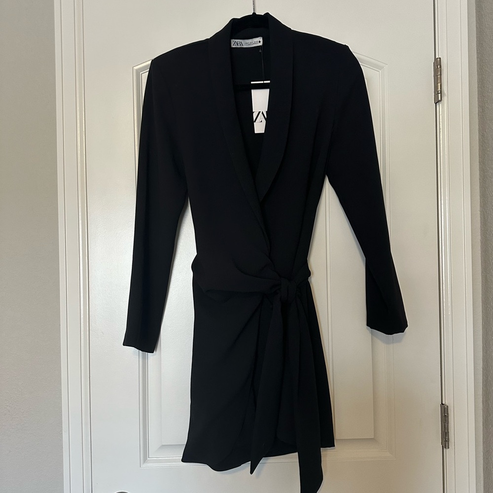 Zara Wrap Dress - NEW w/ tags (black, size small)